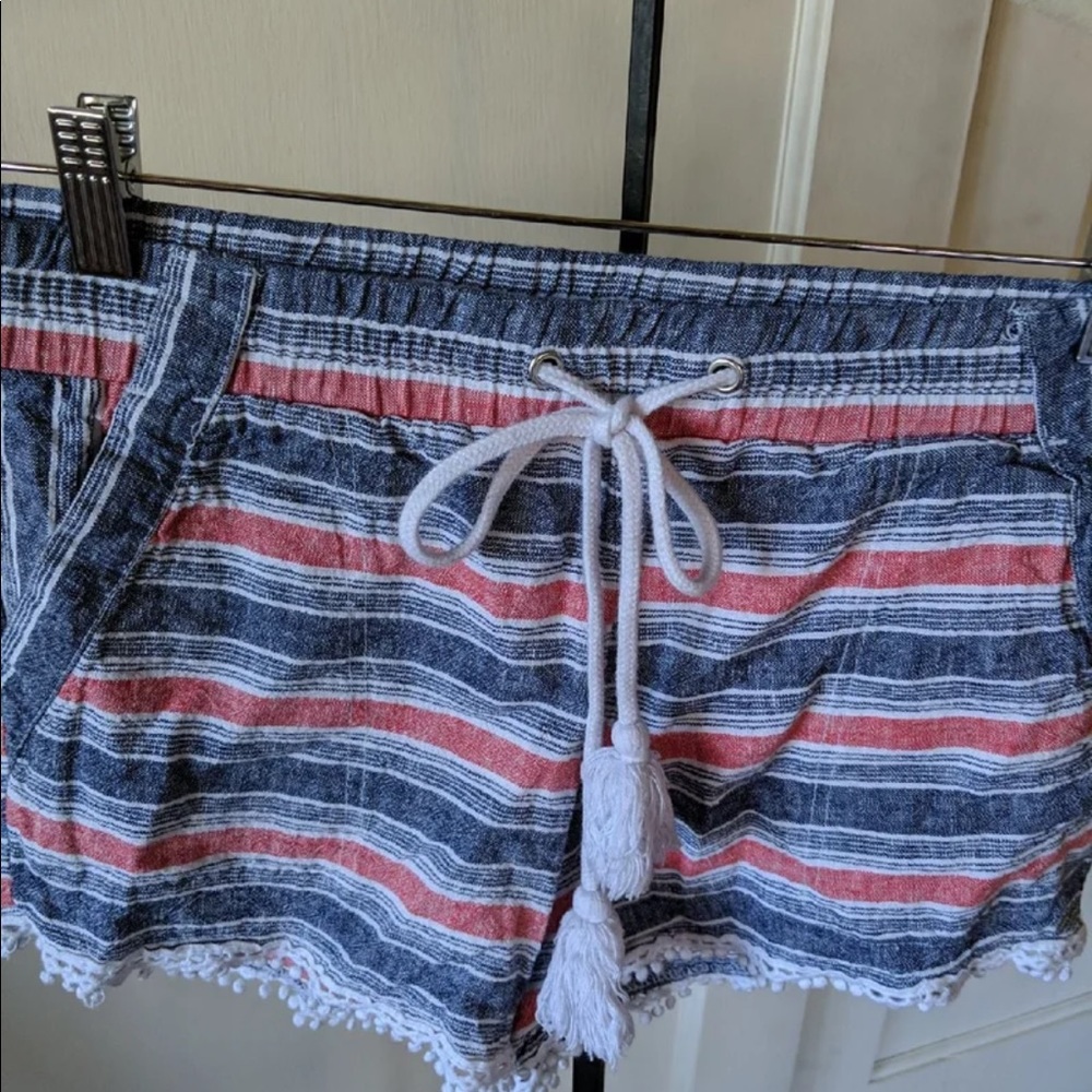 Jolt linen shorts